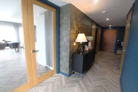 Leftbank, Spinningfields, Manchester, Image 11