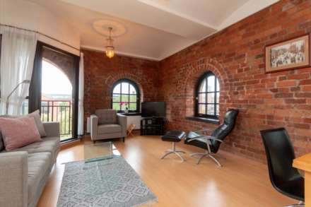 Castle Quay, VIRTUAL TOUR AVAILABLE,  Manchester, Image 6