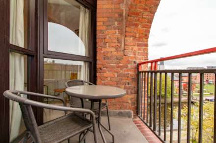 Castle Quay, VIRTUAL TOUR AVAILABLE,  Manchester, Image 8