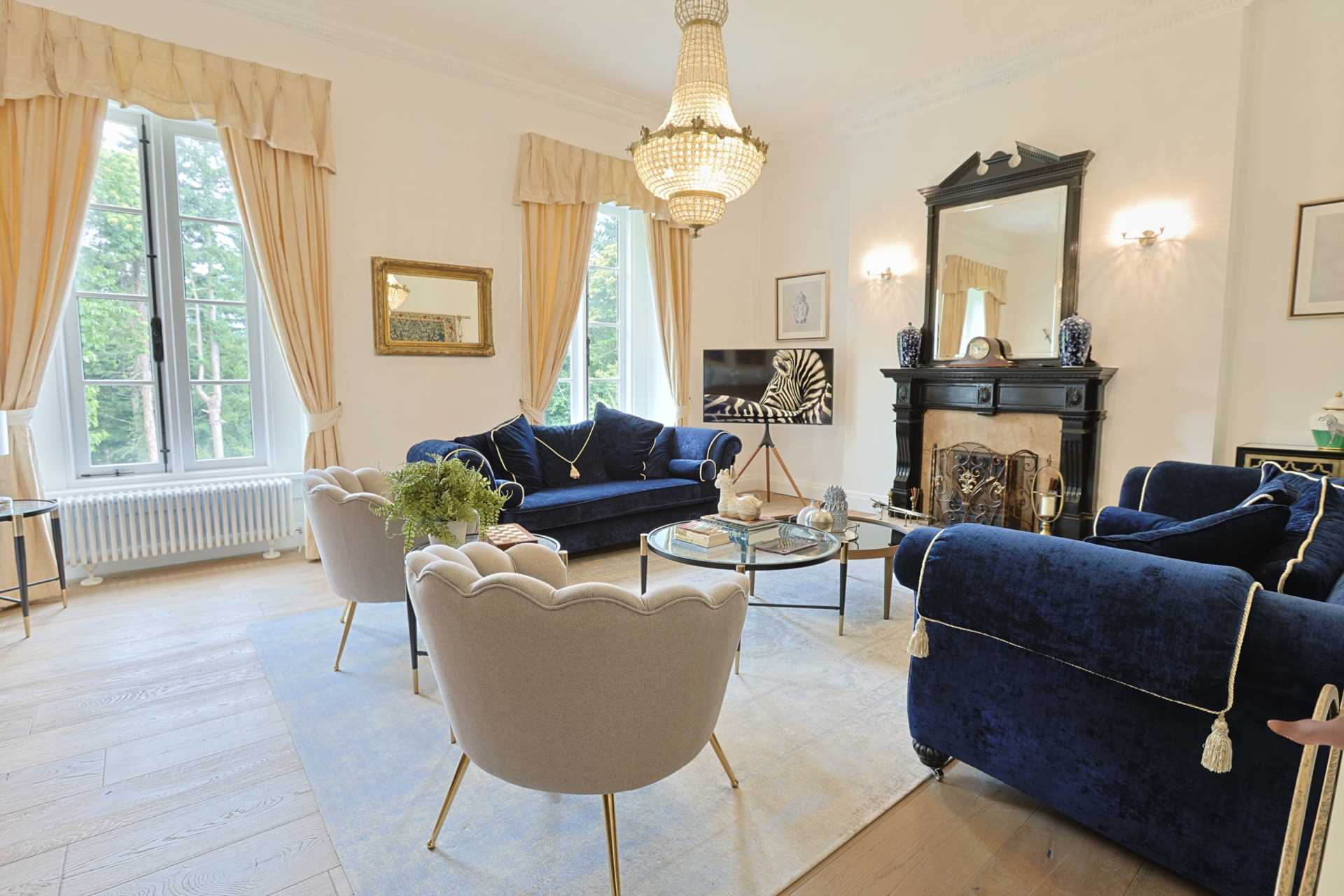 Glanmore Castle, Devils Glen Glanmore Castle, Devils Glen