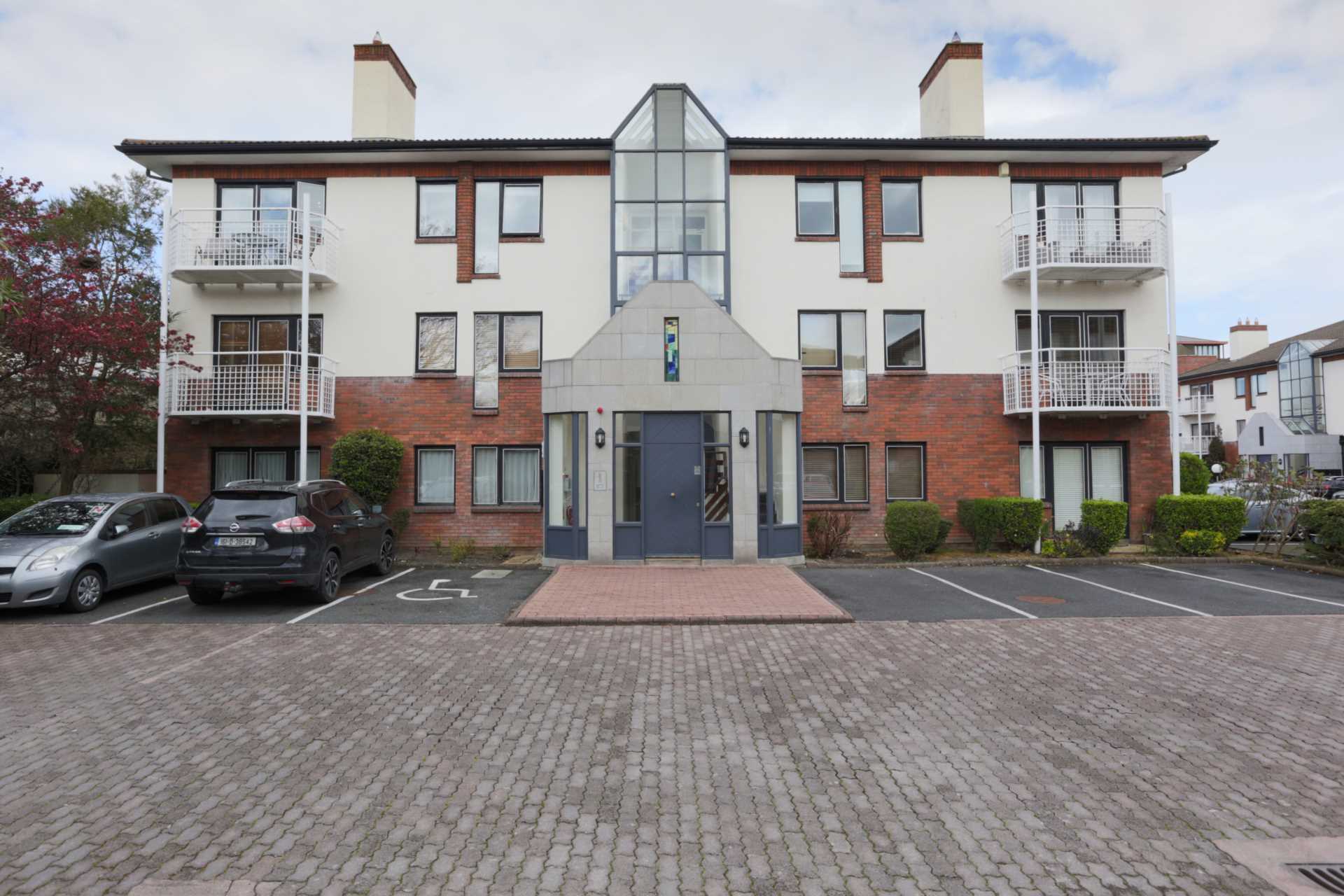 Brooklands, Ballsbridge, Dublin 4 Brooklands, Ballsbridge, Dublin 4