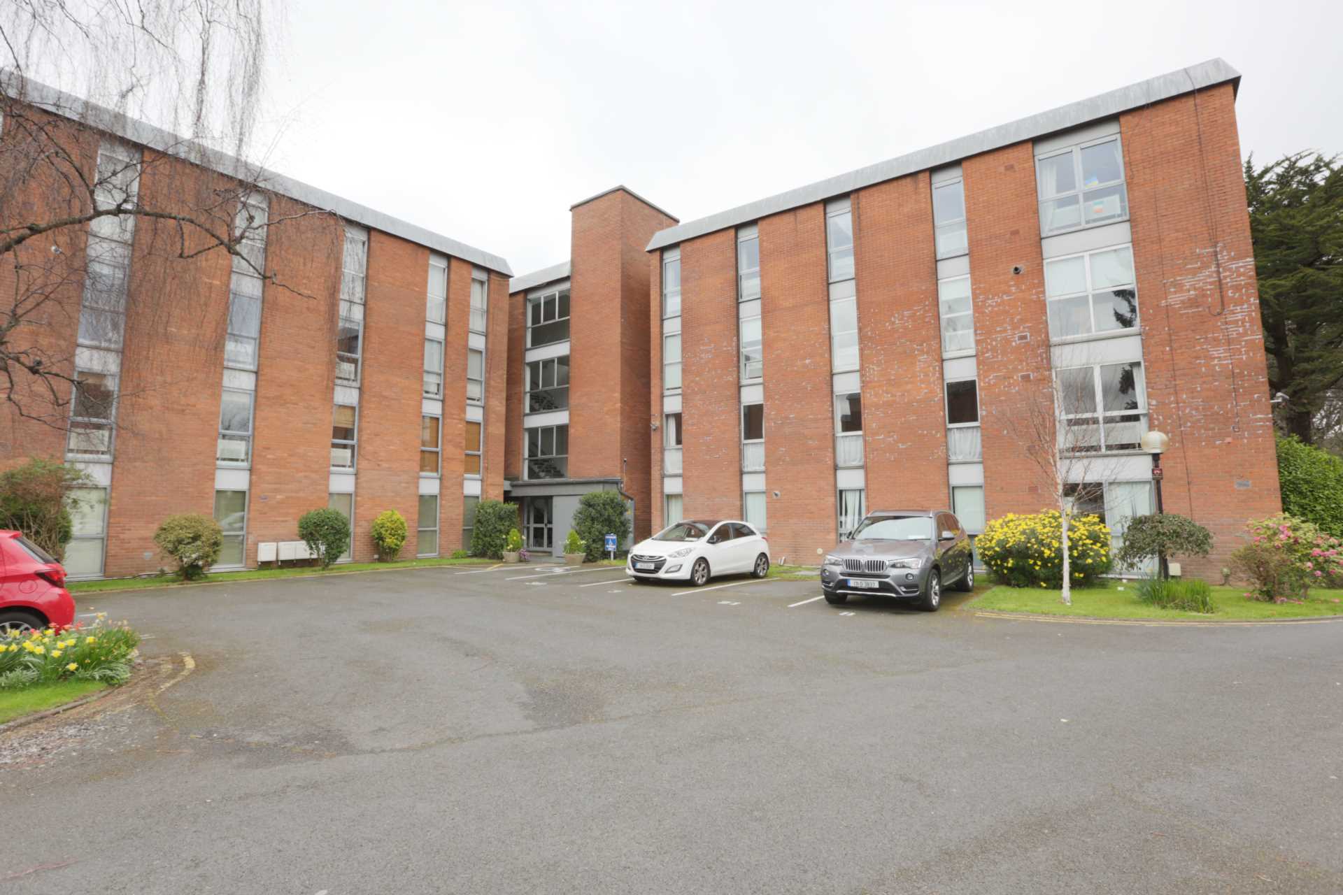 Merrion Court, Dublin 4