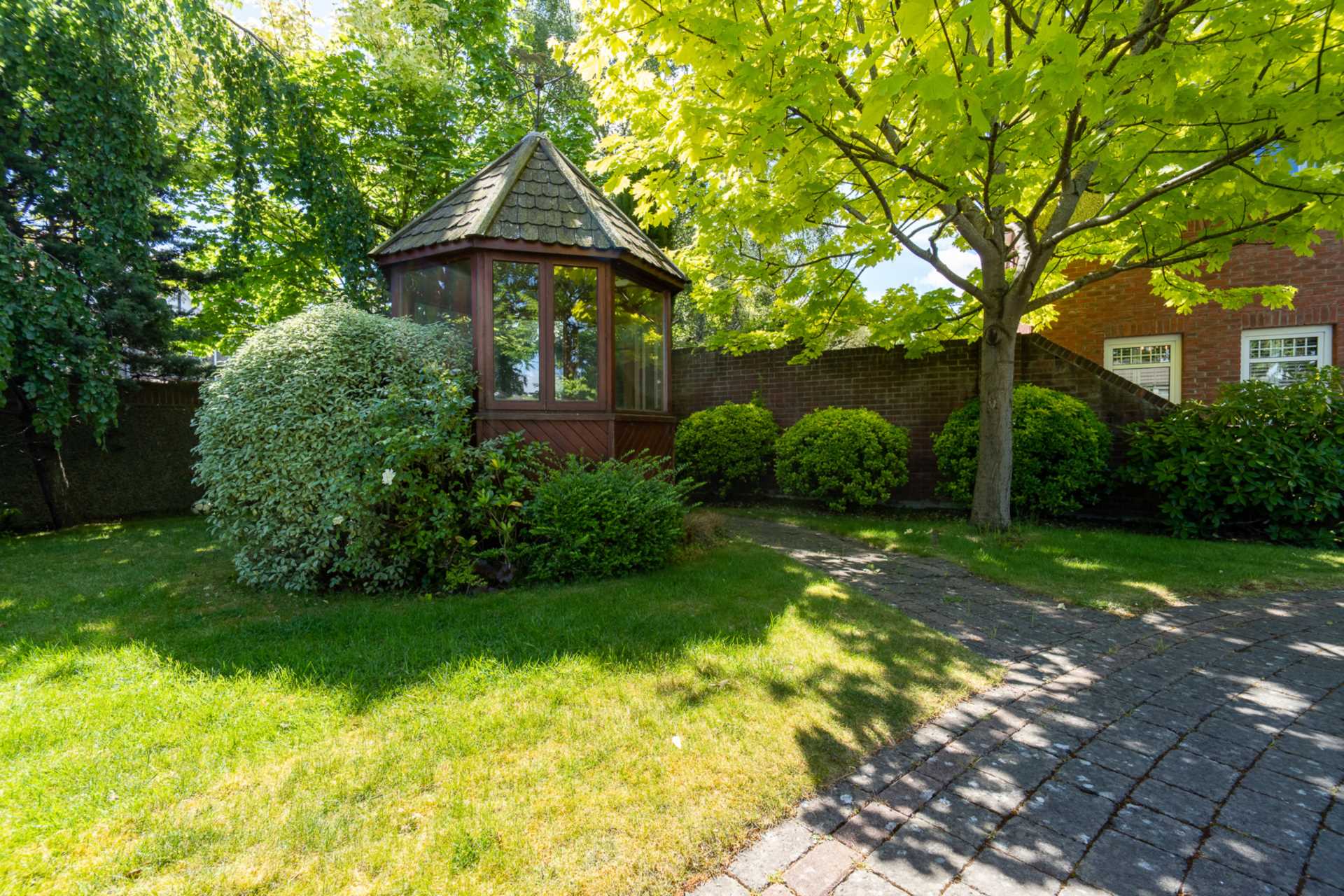 Charleville Square, Rathfarnham, Dublin 14