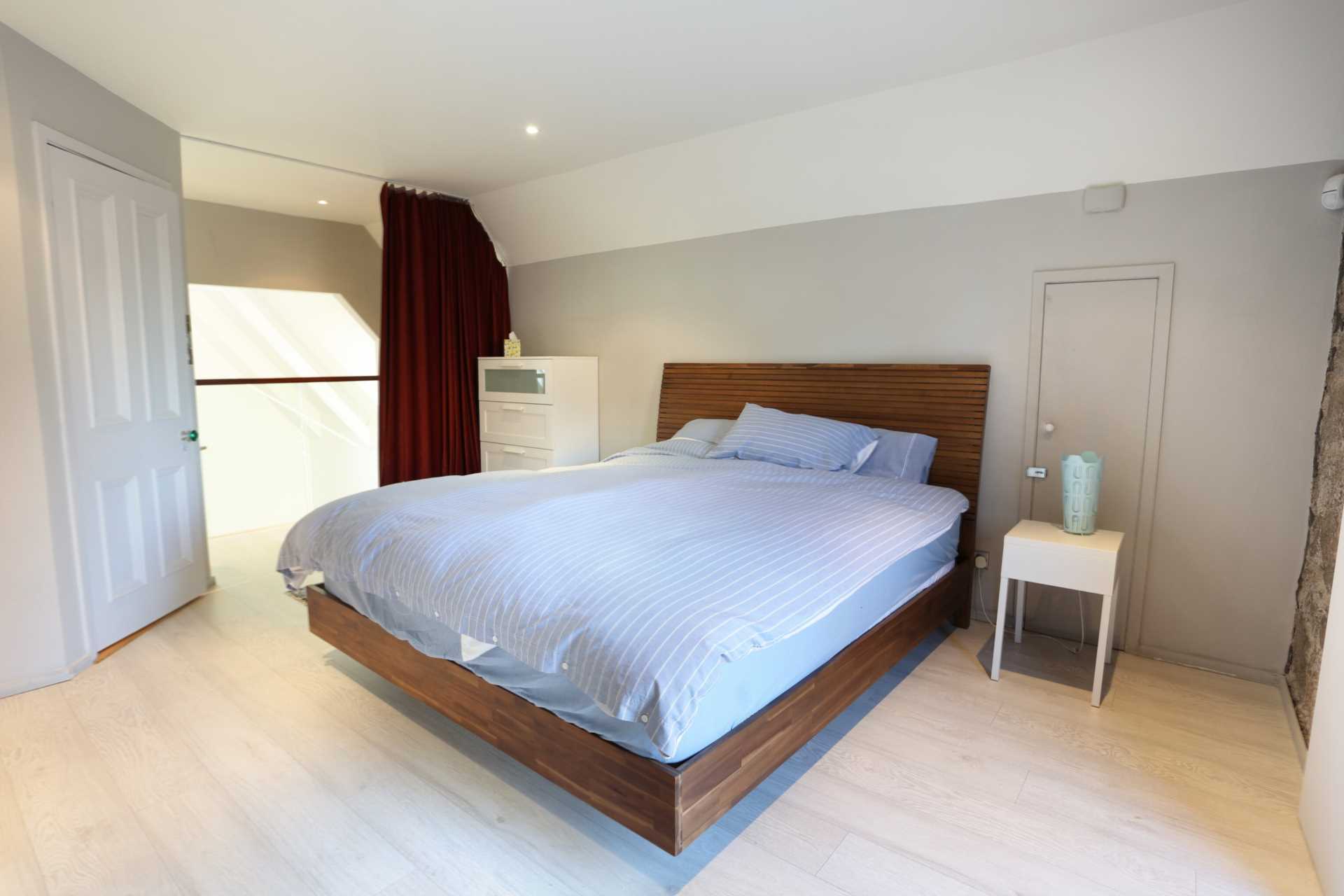 Charleston Avenue, Ranelagh