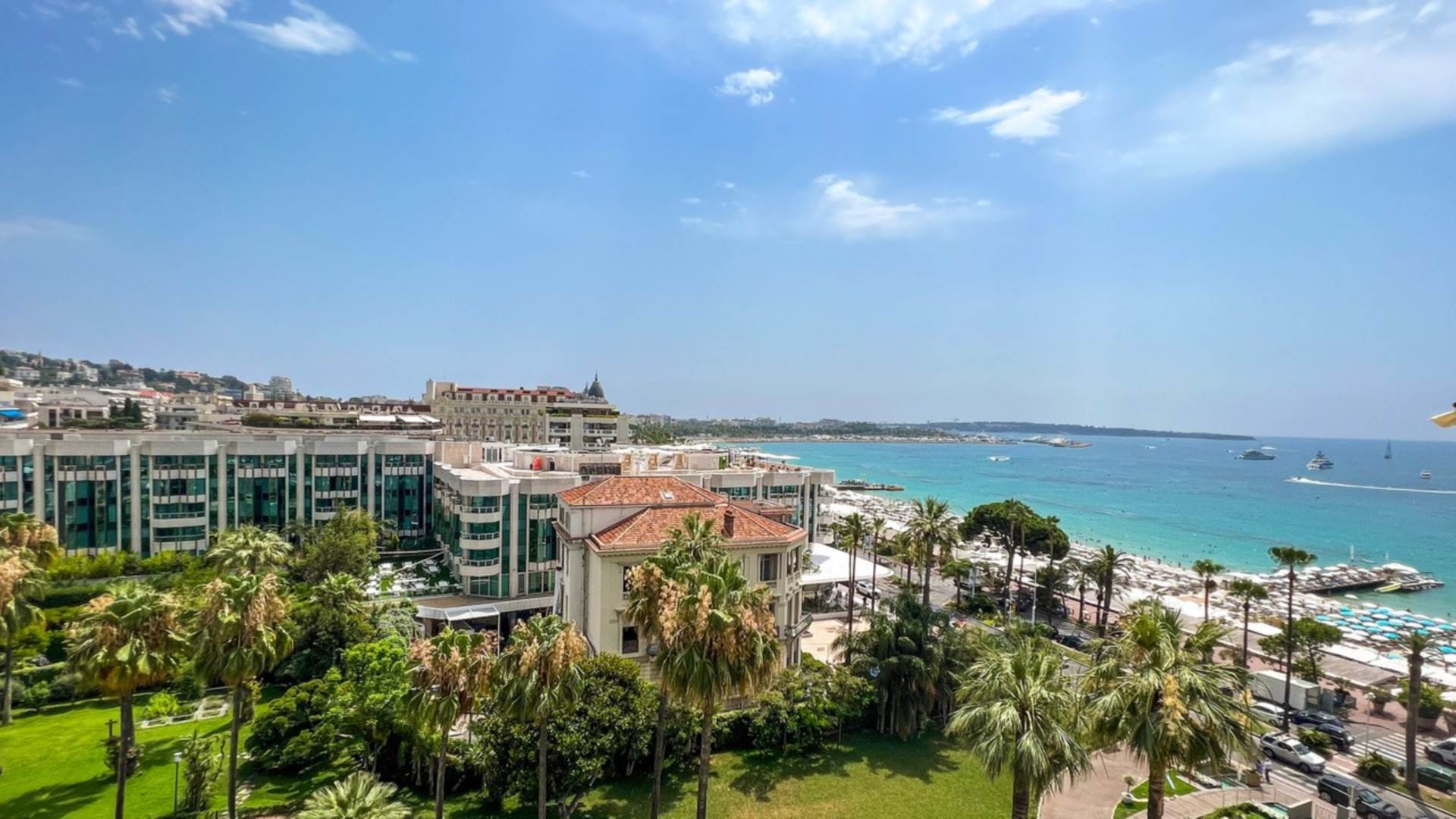 Cannes, The Heart of The Croisette