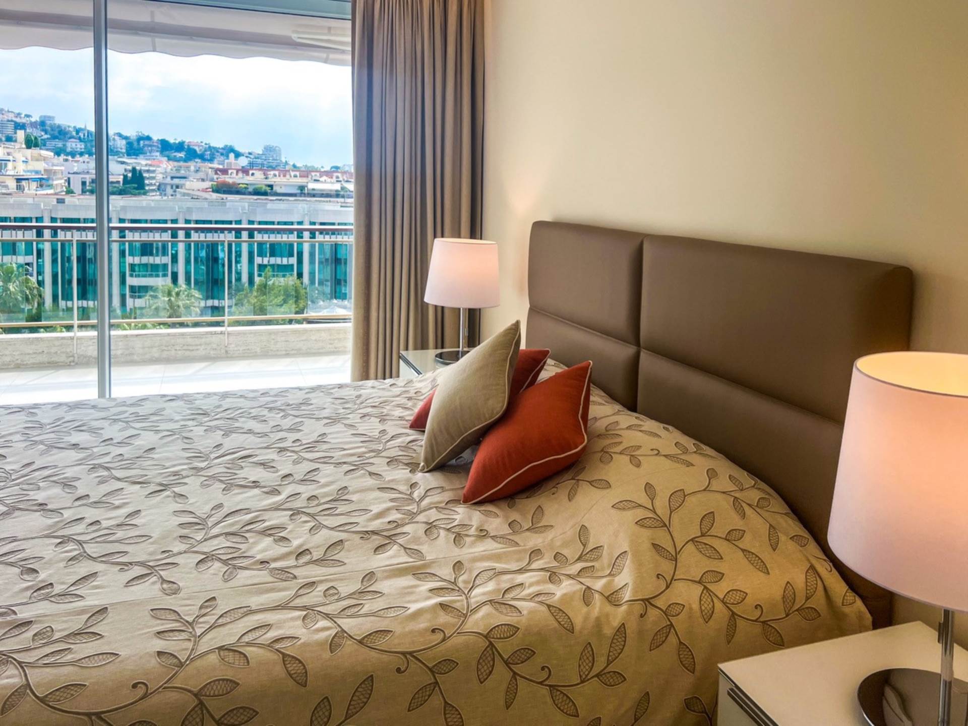 Cannes, The Heart of The Croisette