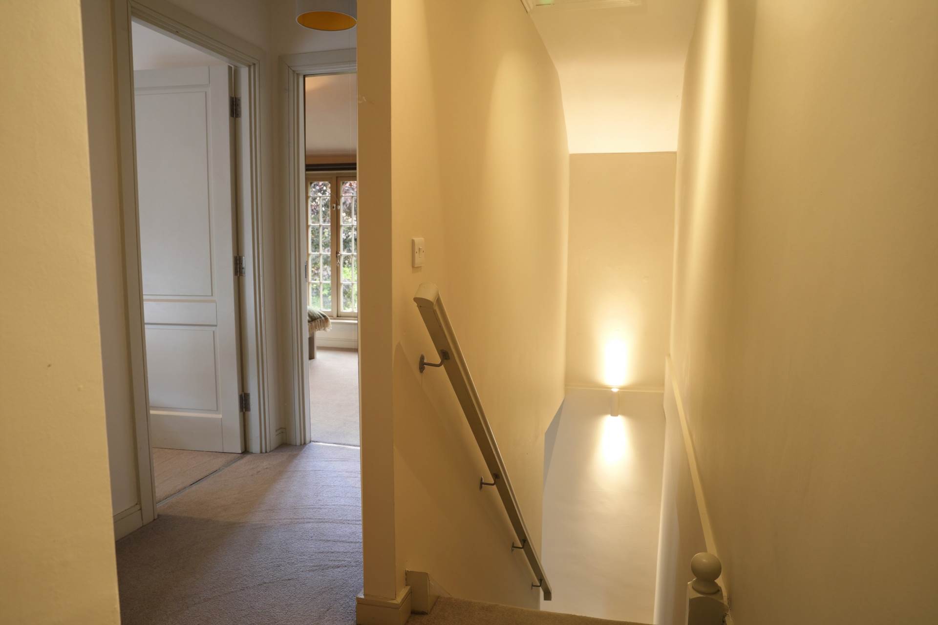 Baggot Lane, Ballsbridge