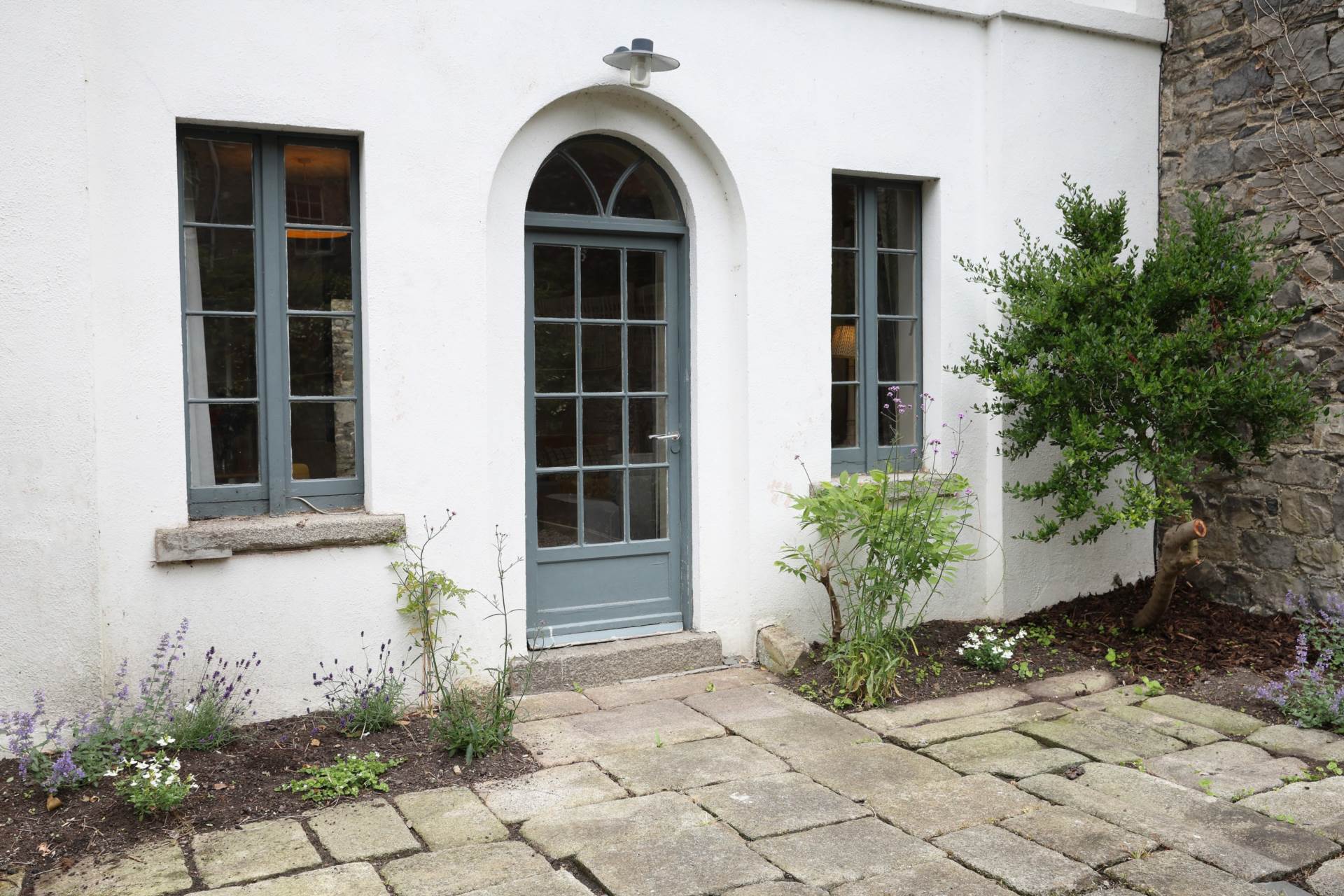 Baggot Lane, Ballsbridge