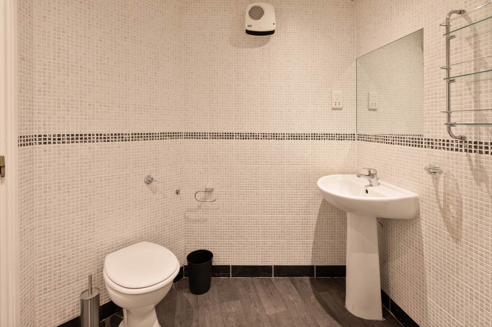 The Holly, Rockfield