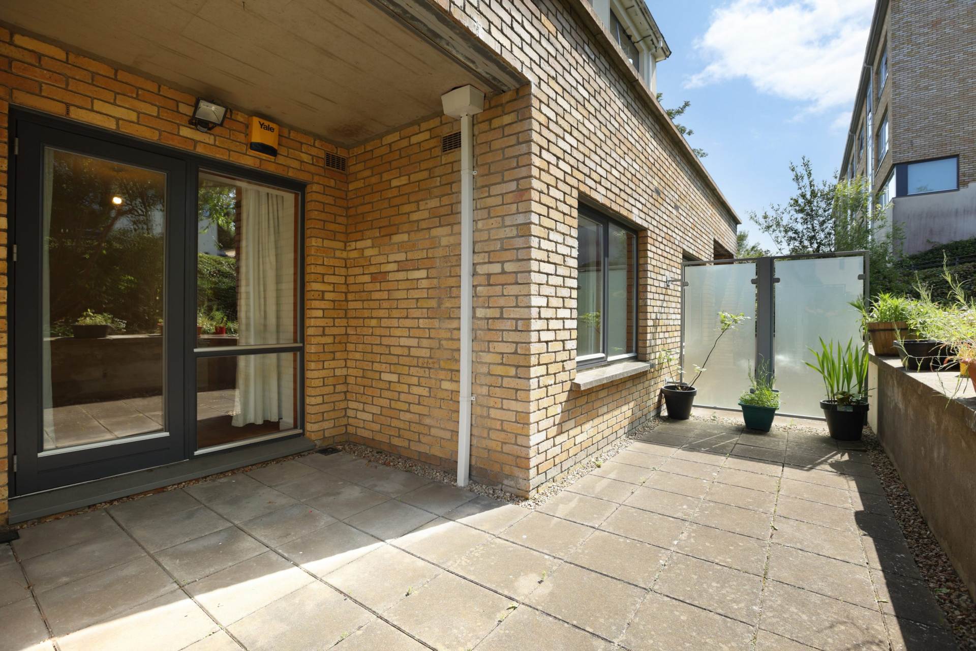 Ticknock Hill, Sandyford