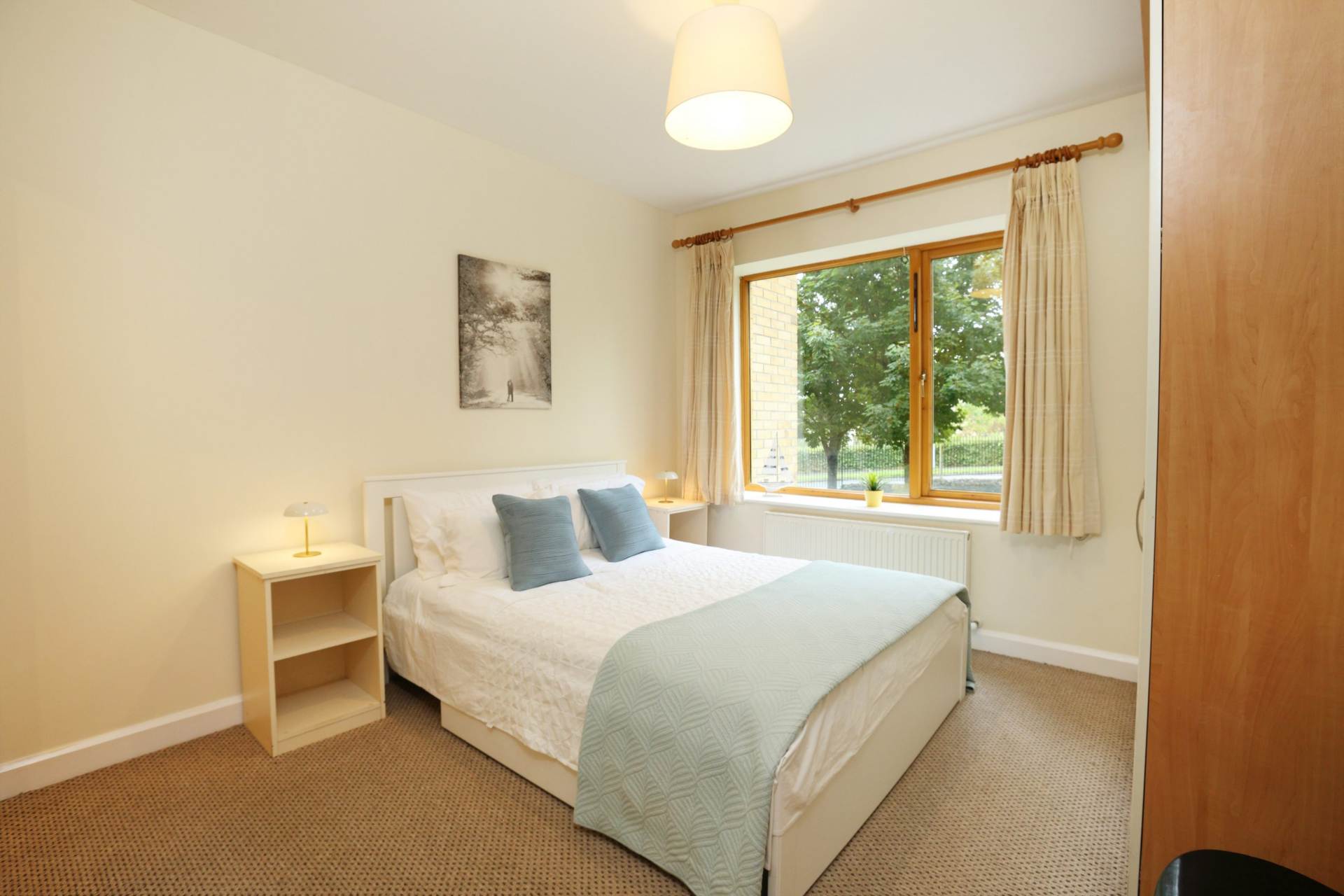 Belarmine Avenue, Stepaside