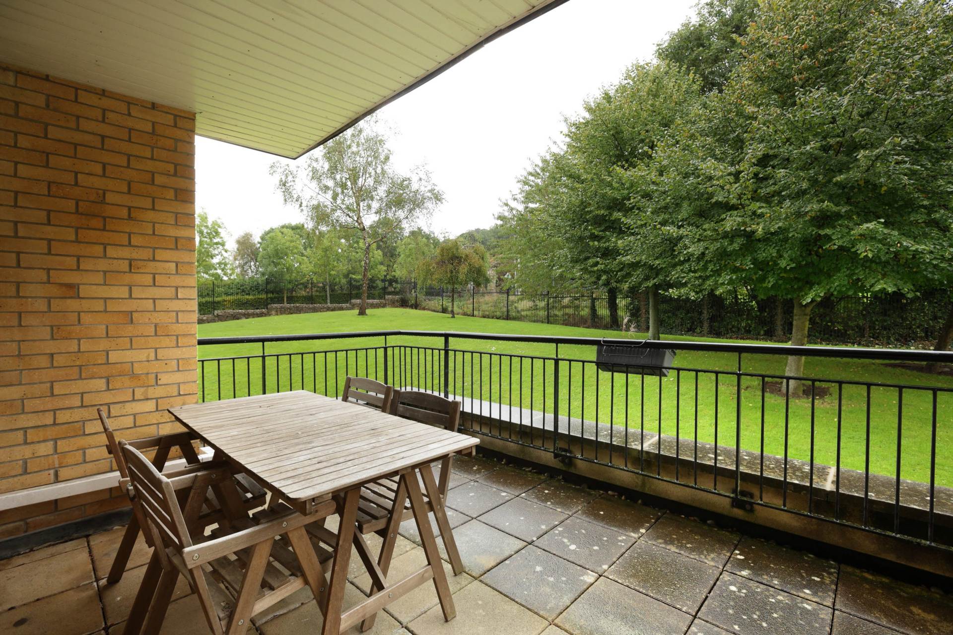 Belarmine Avenue, Stepaside