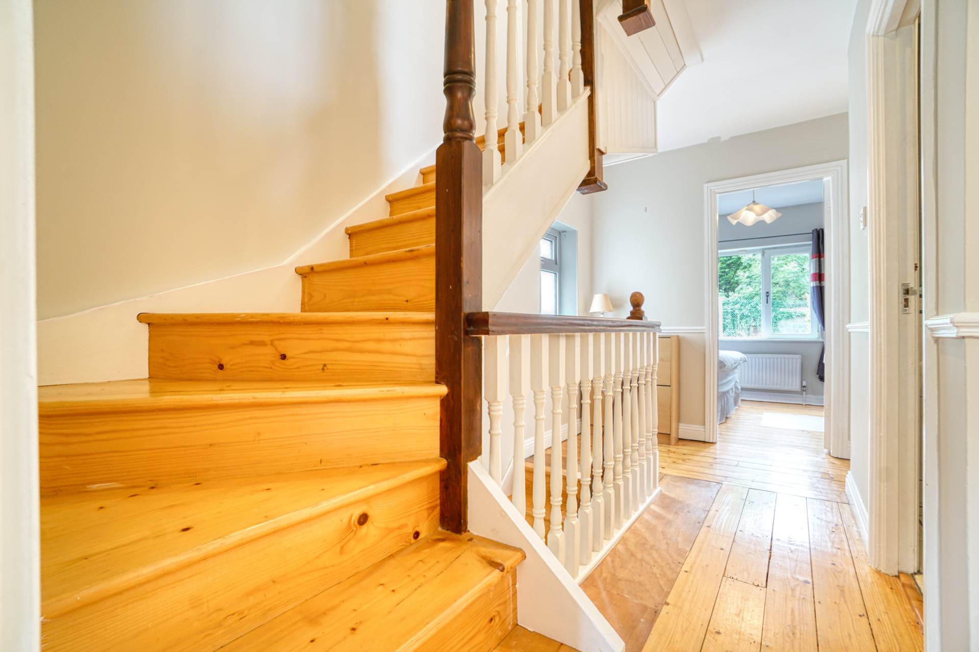 Edmondstown Road, Rathfarnham