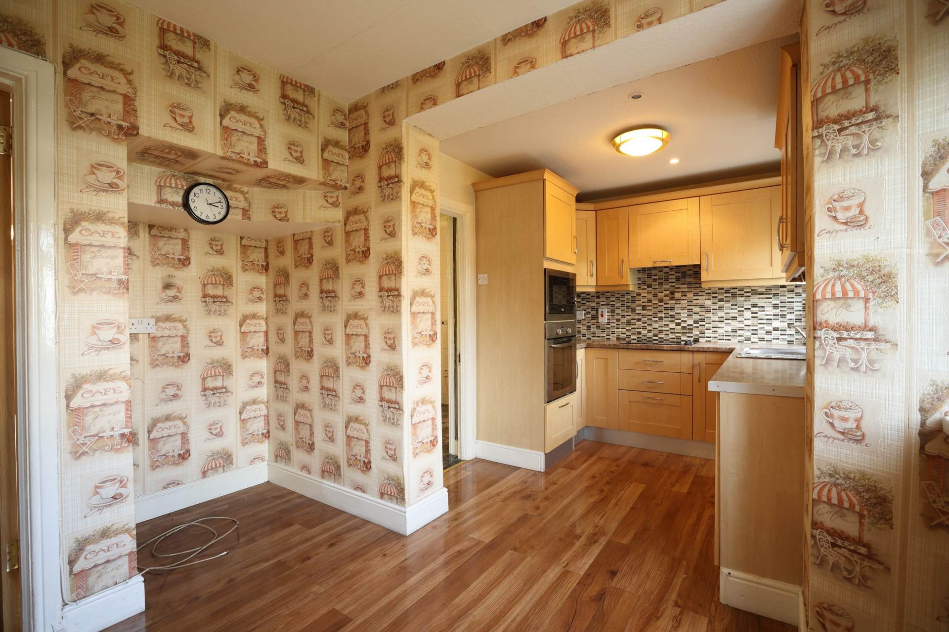 Dromeen Avenue, Beaumont Dromeen Avenue, Beaumont