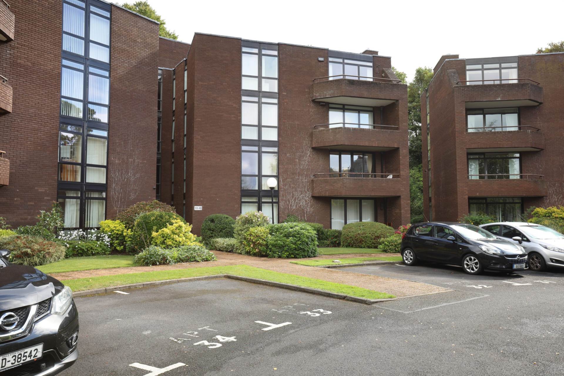 Milltown Grove, Dundrum Road