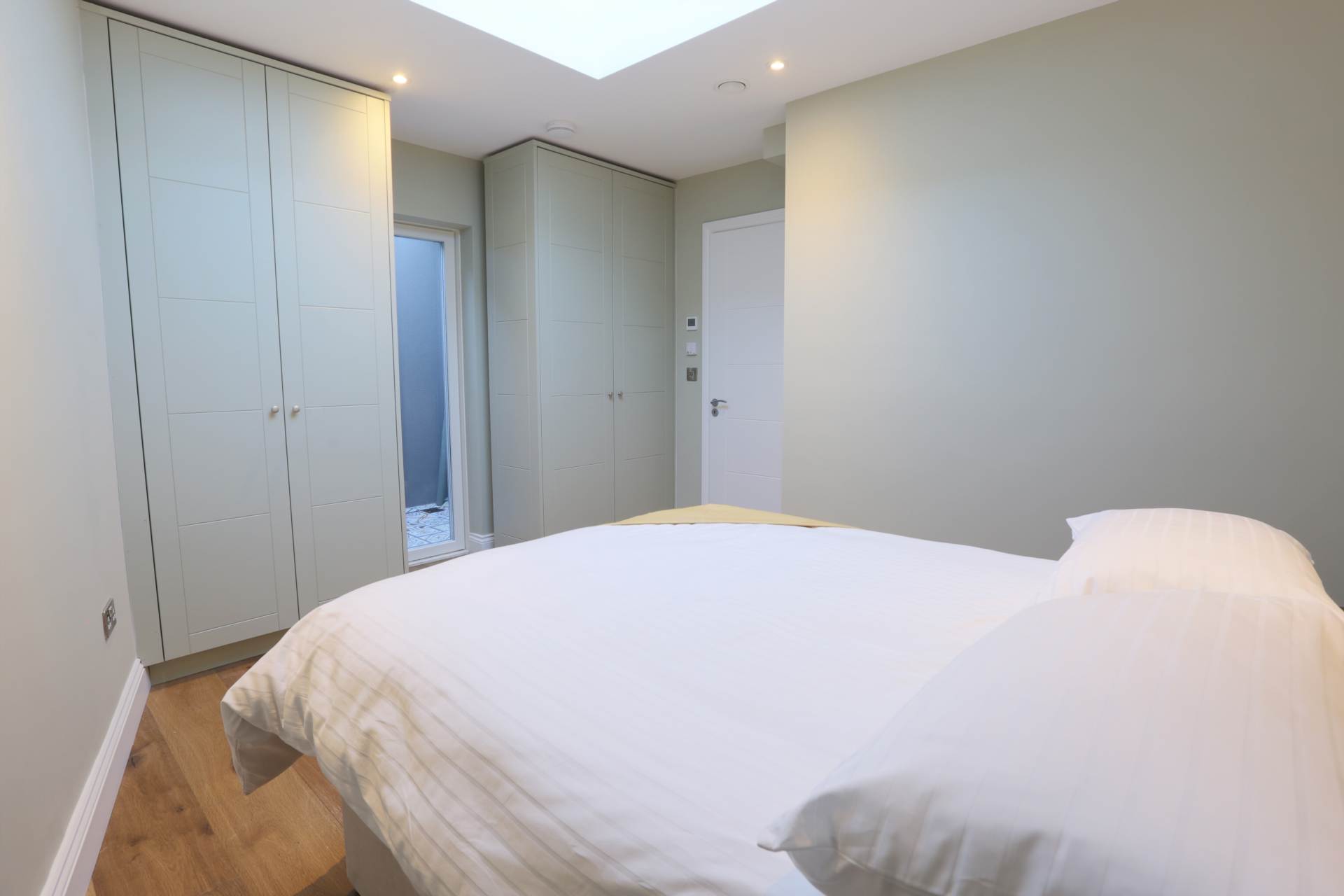 Seafield Road, Killiney Seafield Road, Killiney