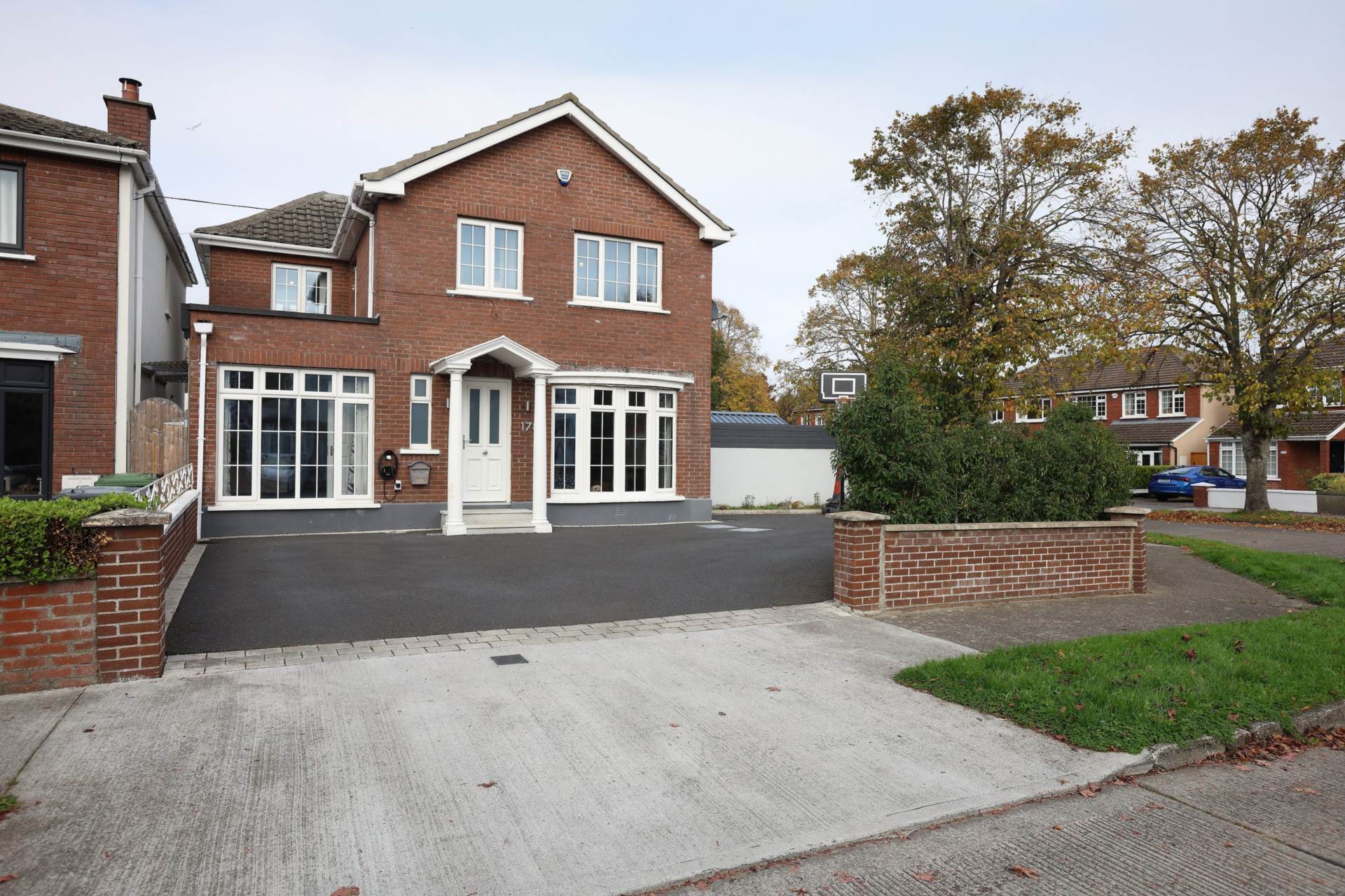 Moyville, Rathfarnham