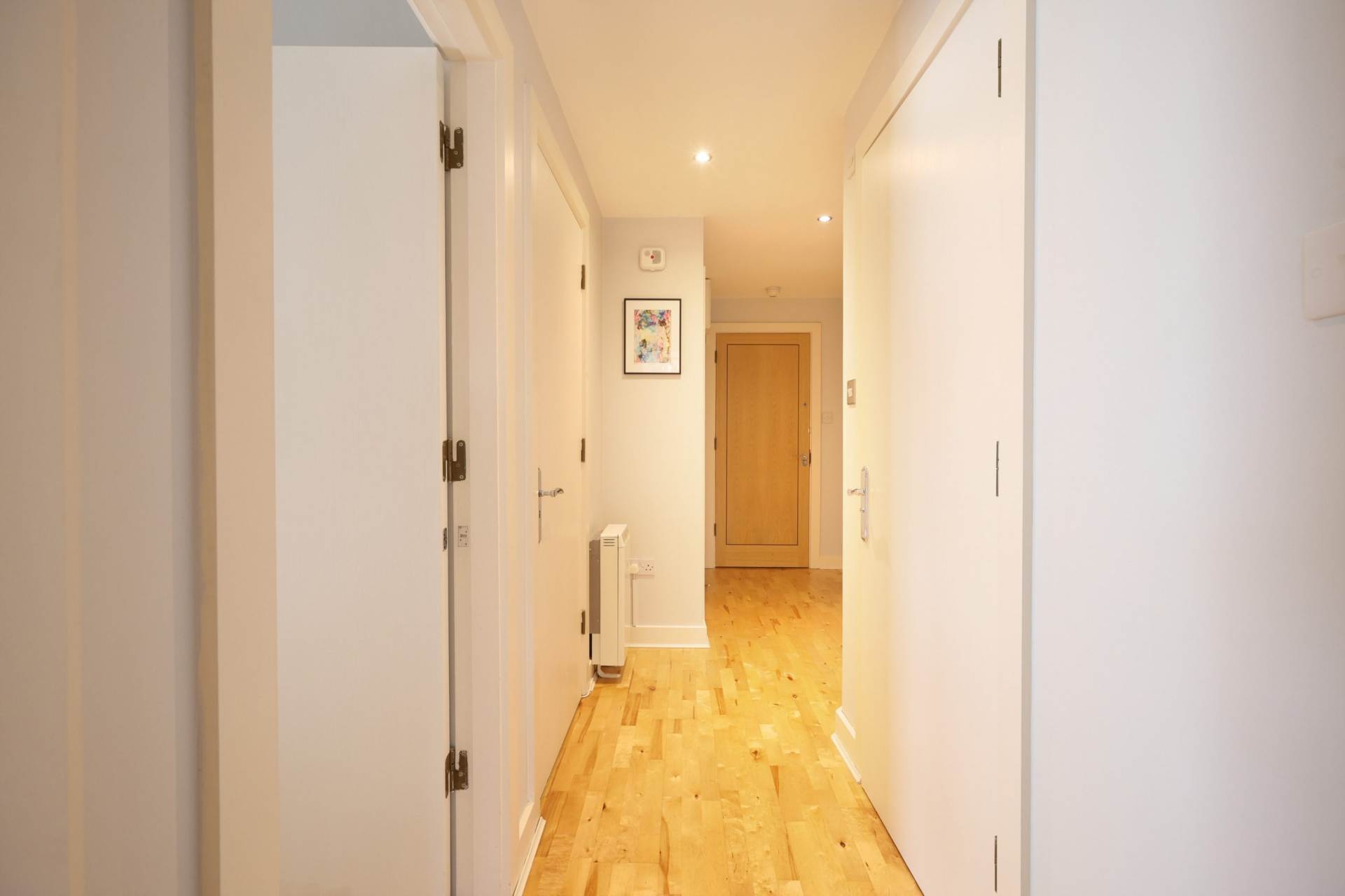 Dundrum Gate, Ballinteer Road