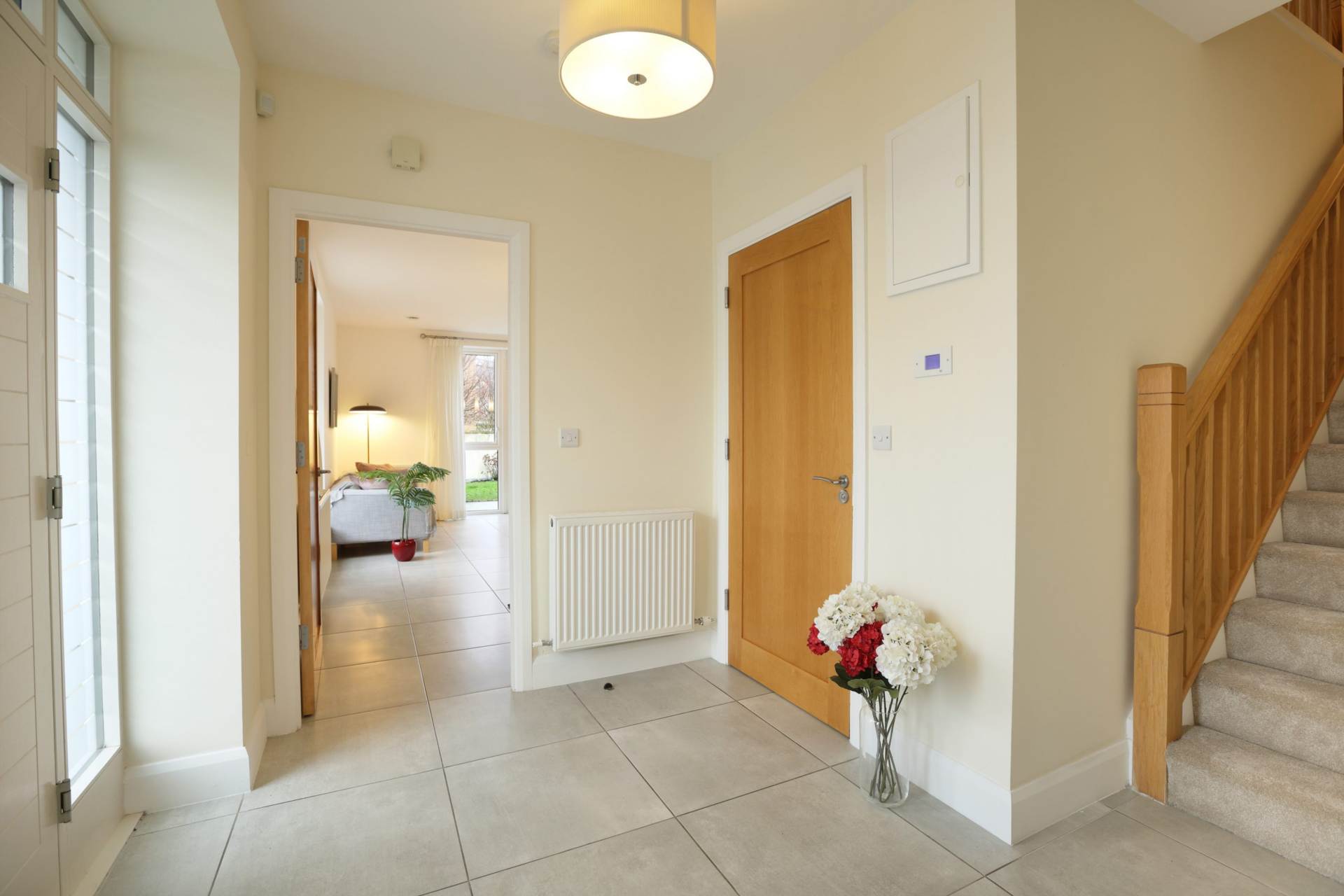 Cualanor Crescent, Cualanor