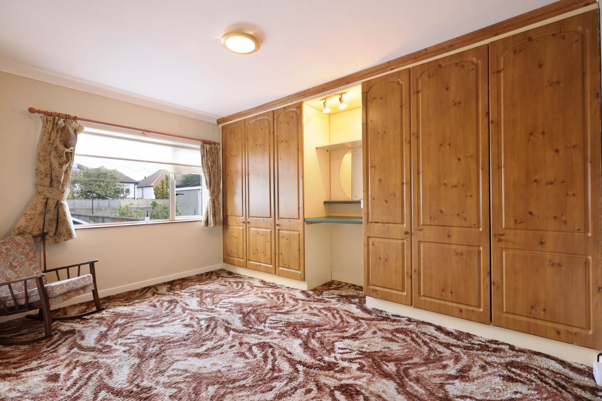 Meadow Grove, Dundrum