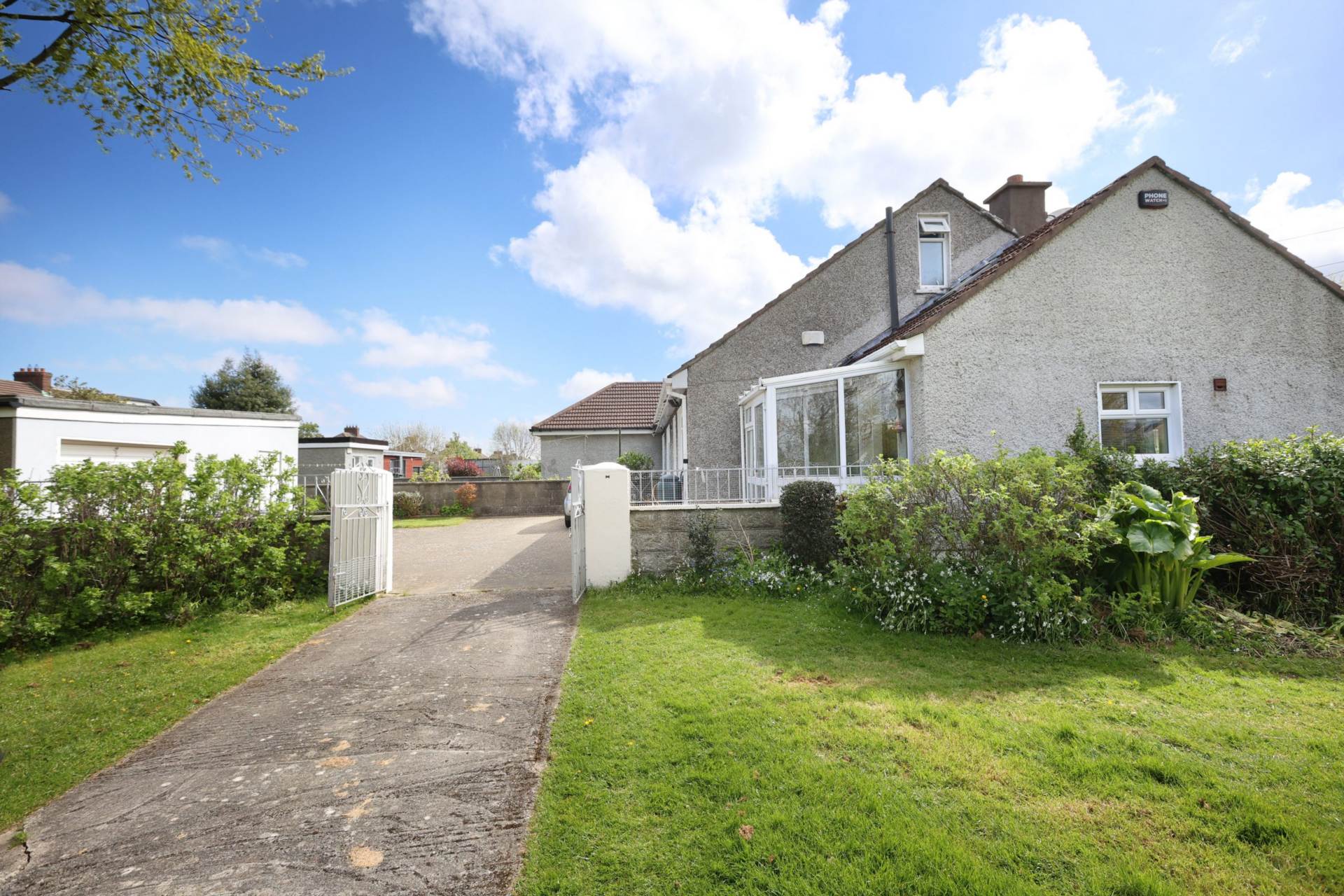 Meadow Grove, Dundrum