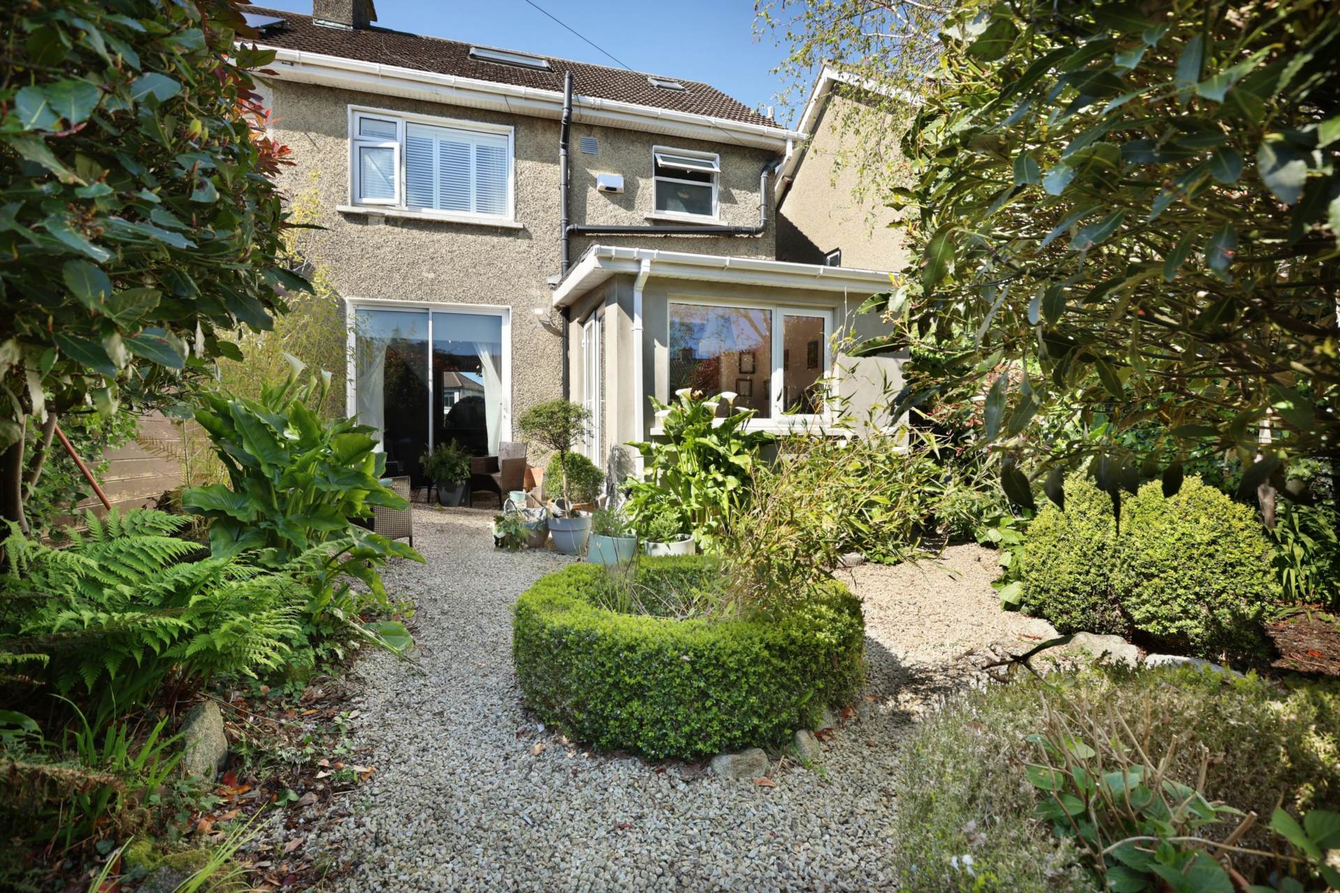 Birch Grove, Kill Avenue