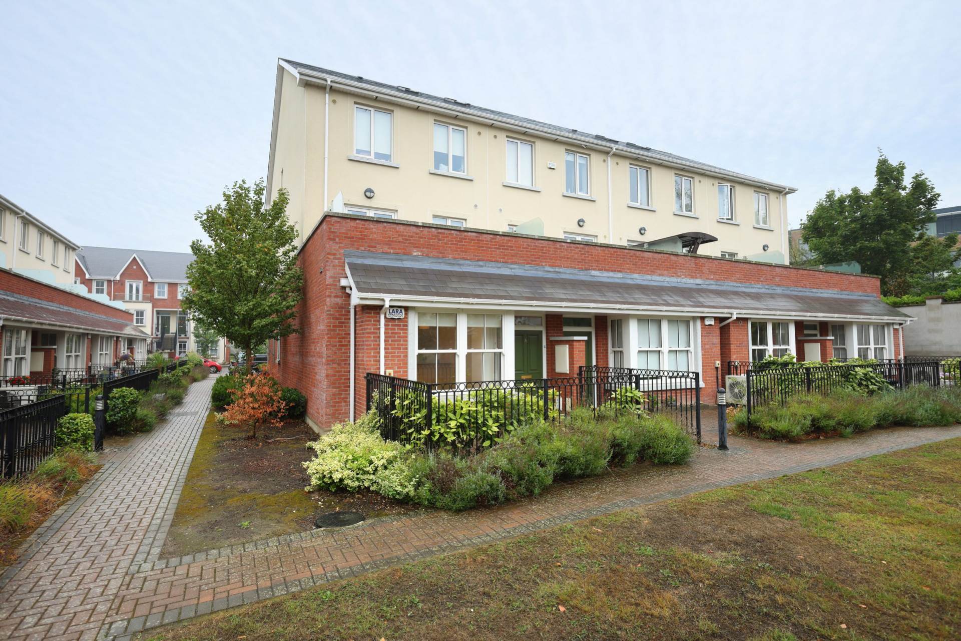 Stillorgan Gate, Kilmacud Road Upper