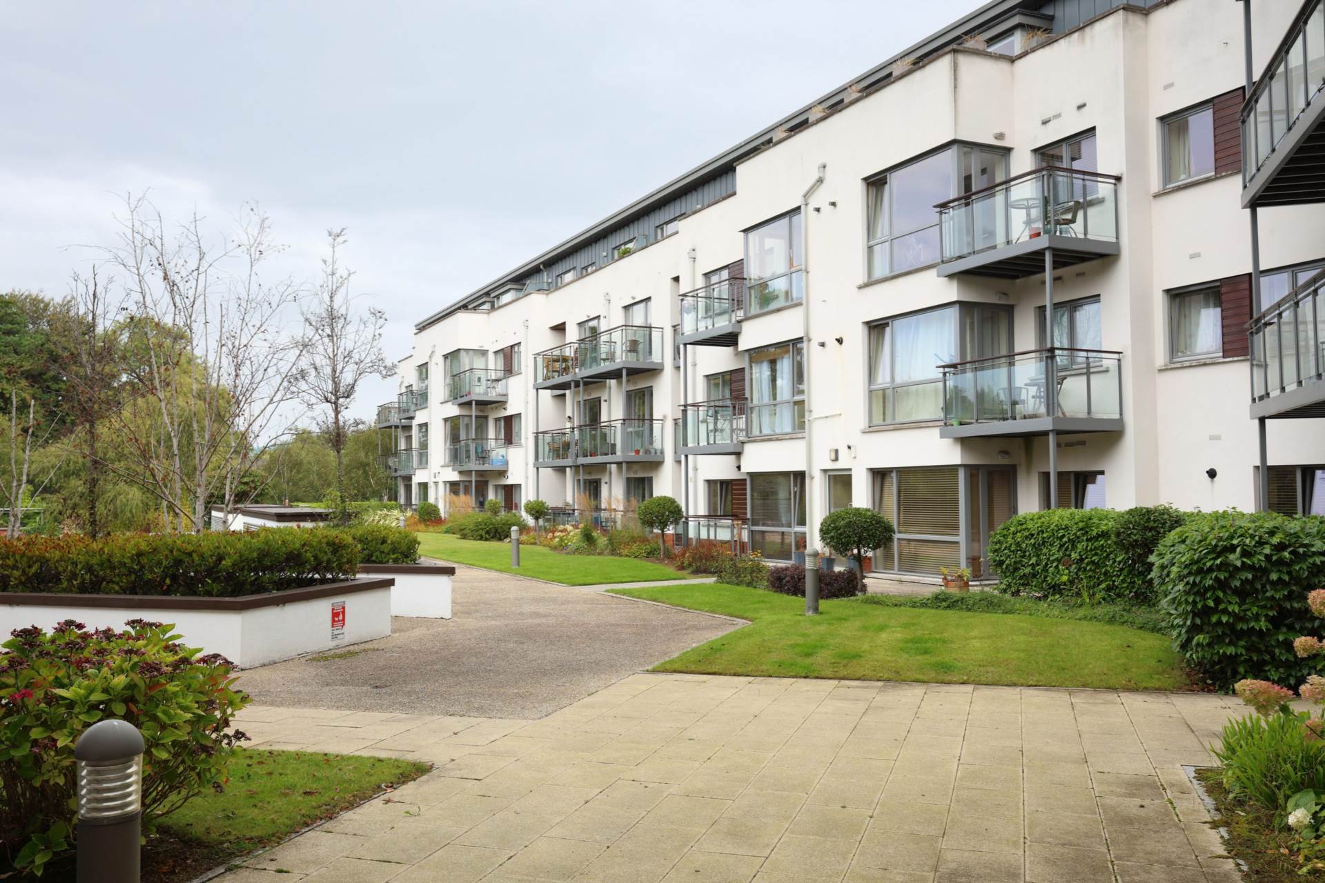 Ballinteer Road, Dundrum