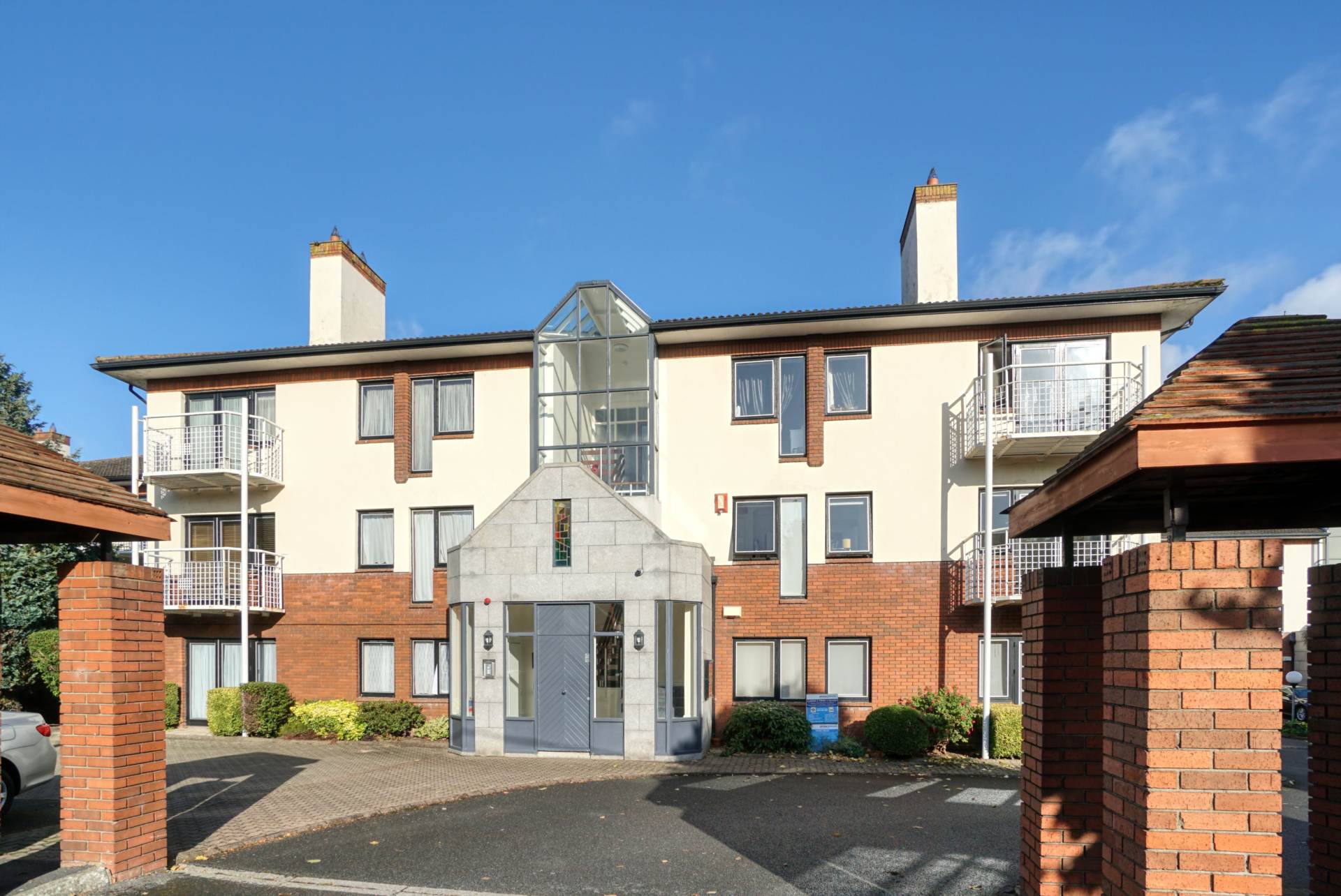 Brooklands, Nutley Lane