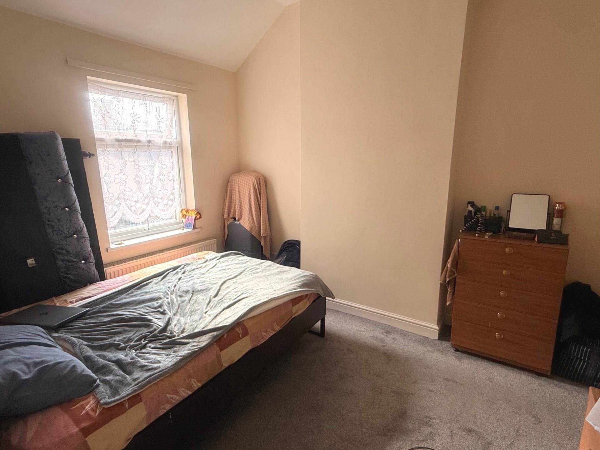 Surrey Street, Belgrave, Image 11