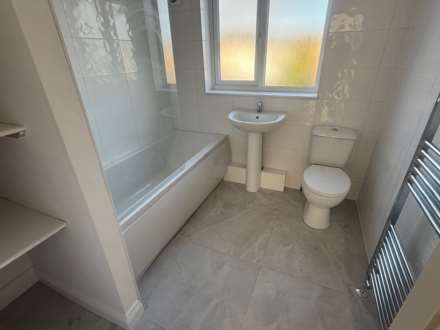 Rotherby Avenue, Leicester, Image 5