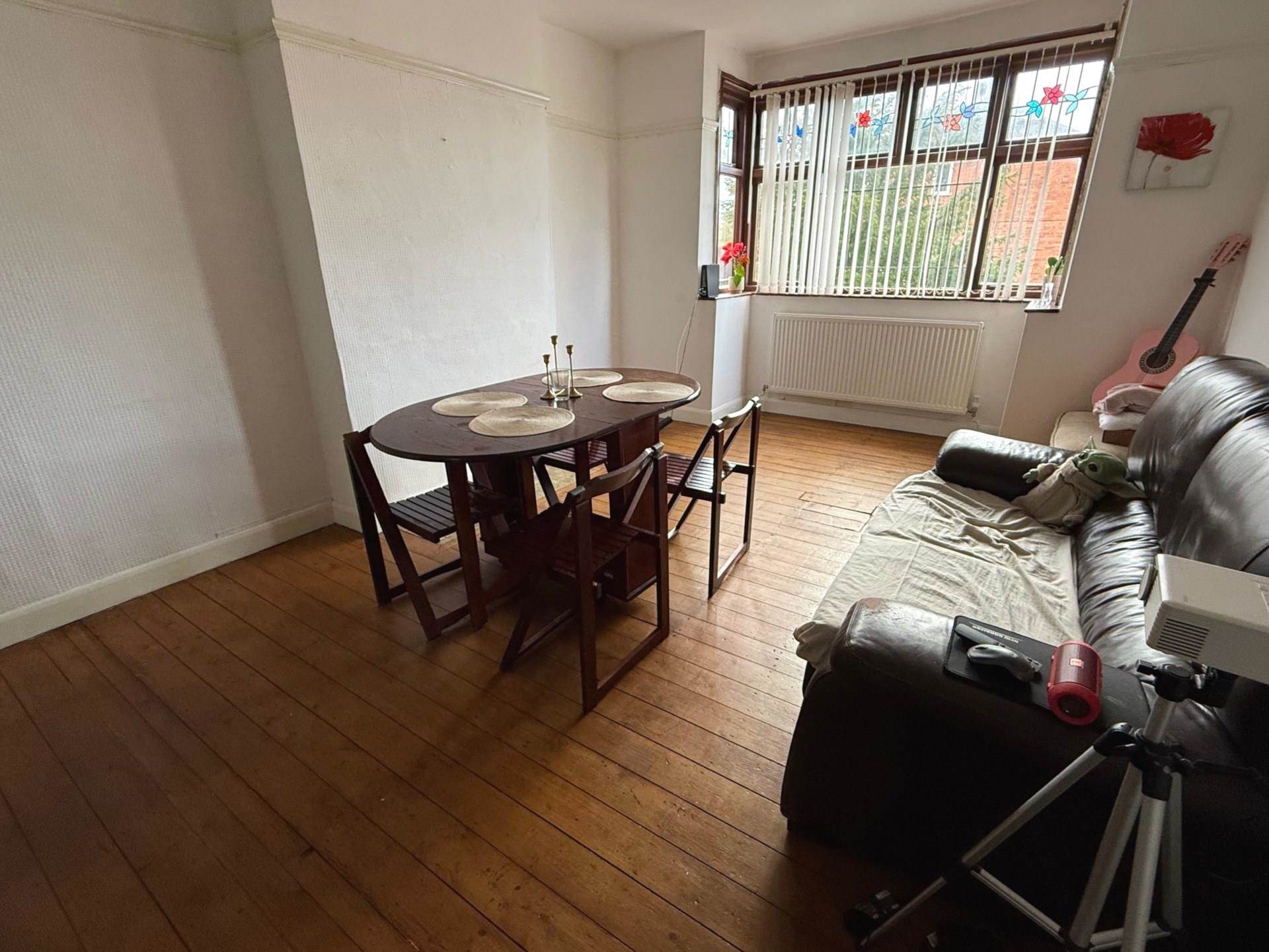 Hill Rise, Birstall, Image 2