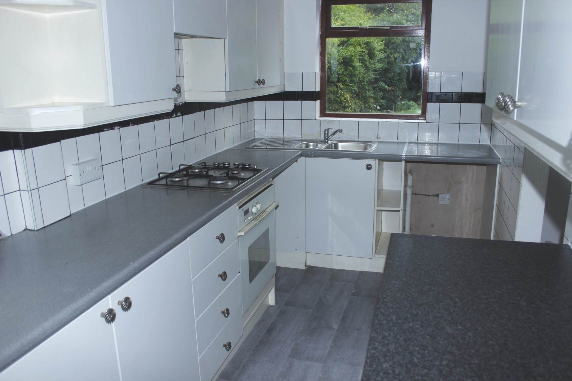 Hill Rise, Birstall, Image 4