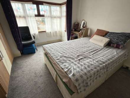 Hill Rise, Birstall, Image 11