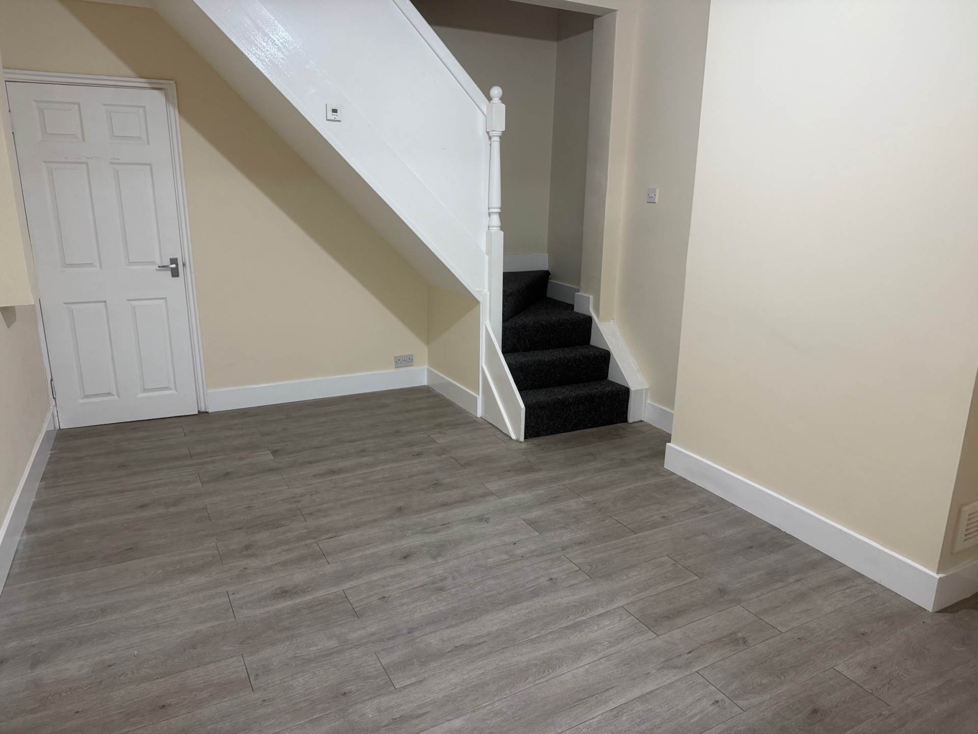 Knighton Lane, Leicester, Image 2