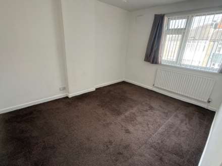 Marston Road, Belgrave, Image 8
