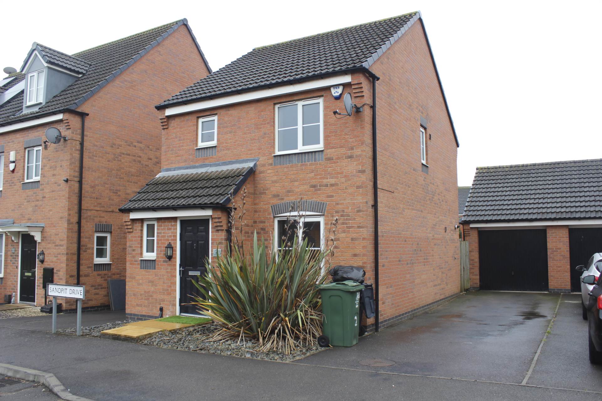 Sandpit Drive, Birstall, Image 1