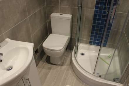 Cross Street, Belgrave, Image 4