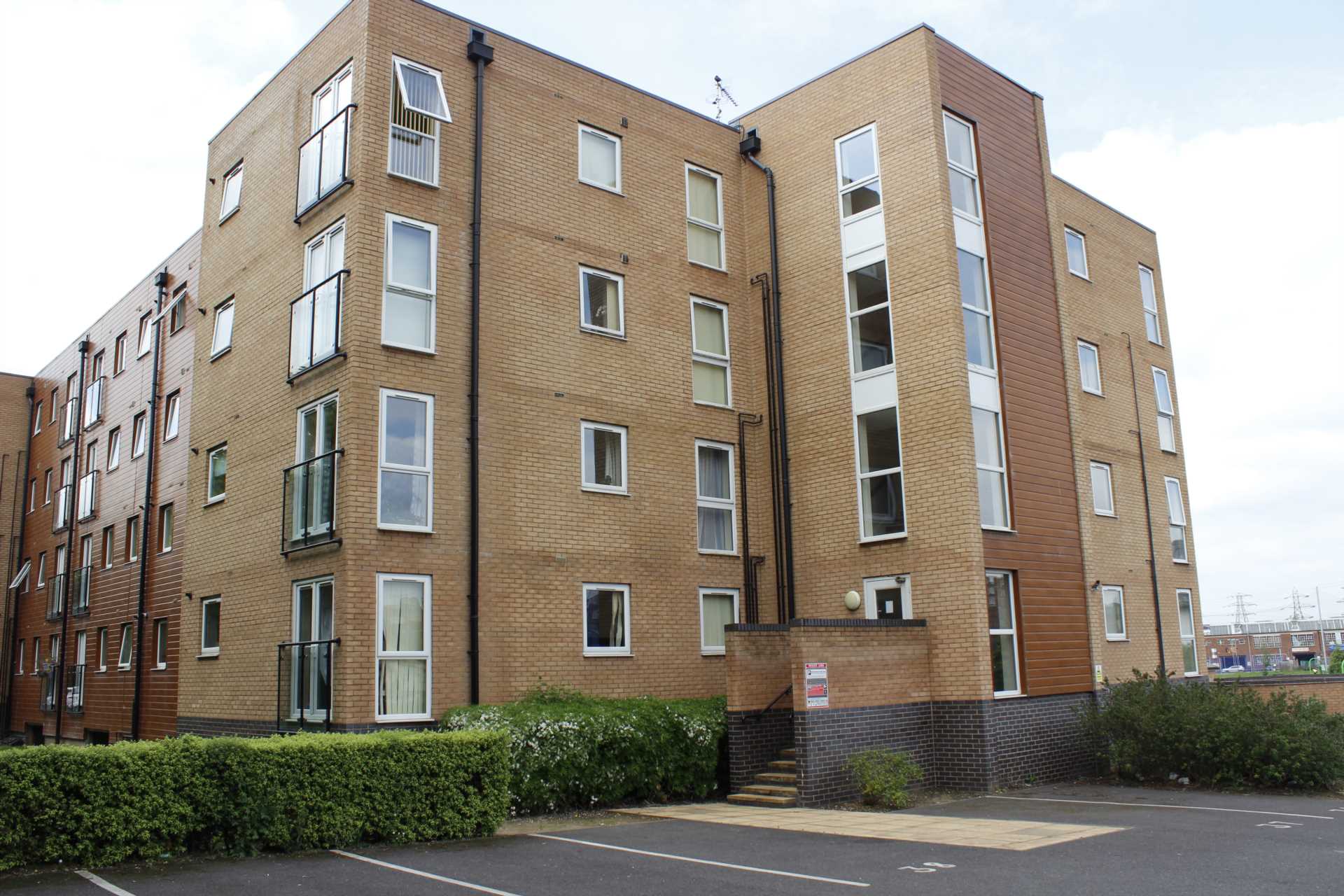 Pavillion Close, Leicester, Image 1