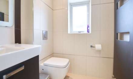 Seagrave Drive, Oadby, Image 15