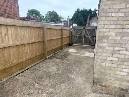 Abbots Road North, Leicester, Image 17