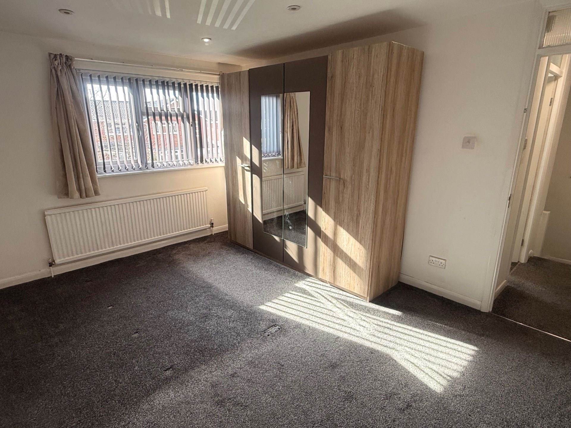 Thomson Close, Rushey Mead, Image 8