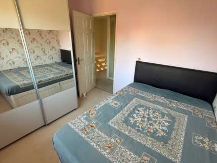 Beacon Close, Leicester, Image 16