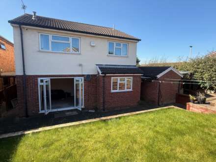 Beacon Close, Leicester, Image 25