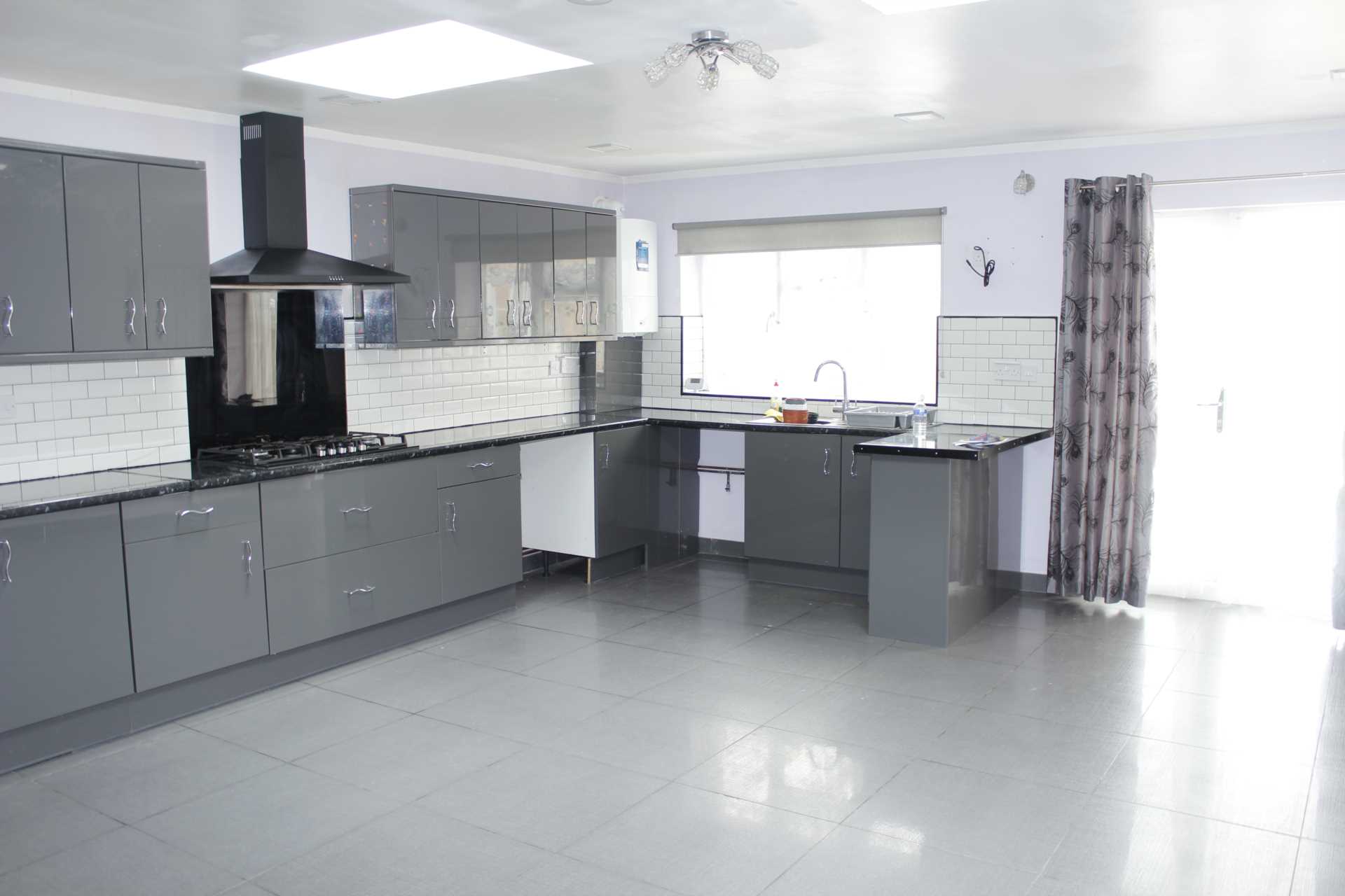 Somerset Avenue, Leicester, Image 3