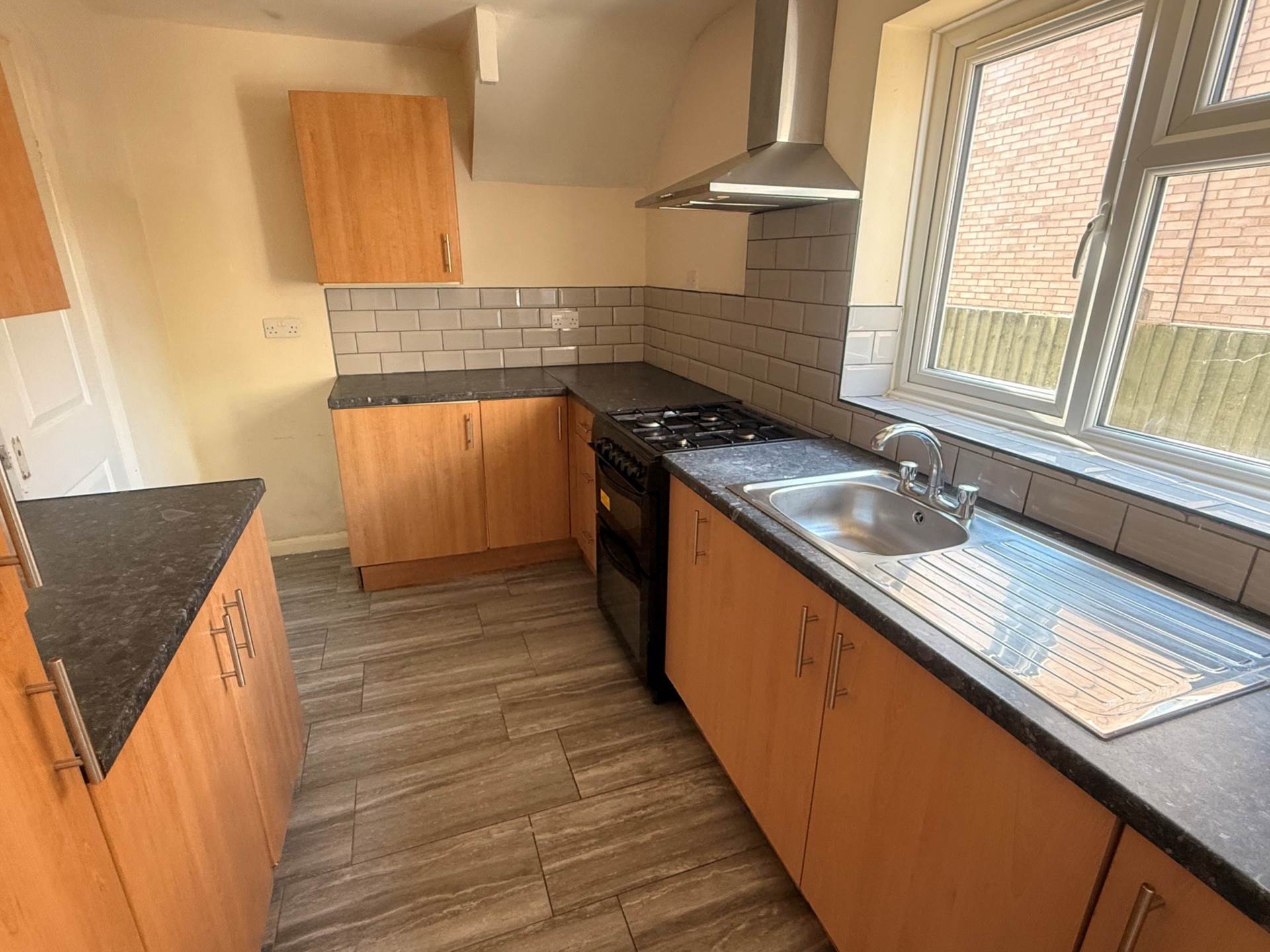Huggett Close, Rushey Mead, Image 7