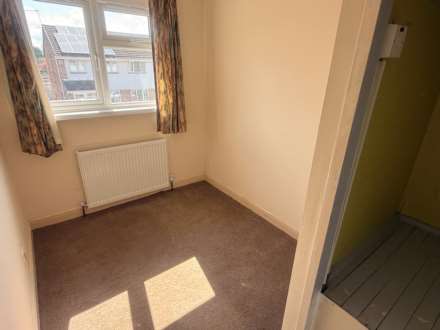 Huggett Close, Rushey Mead, Image 13