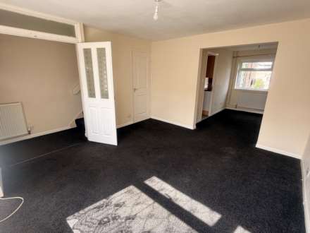 Huggett Close, Rushey Mead, Image 3