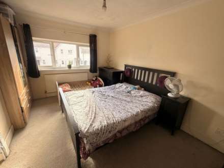 Collin Place, Belgrave, Image 12