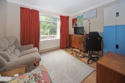 Rosebery Way, Tring, Image 5